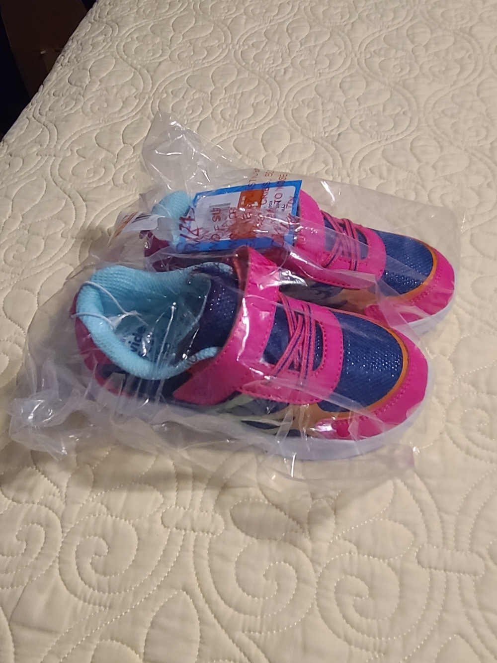 Stride Rite Kids Pink and Blue Sneakers with Aqua Lining Size 11